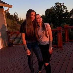 Meet your Posher, Alvina